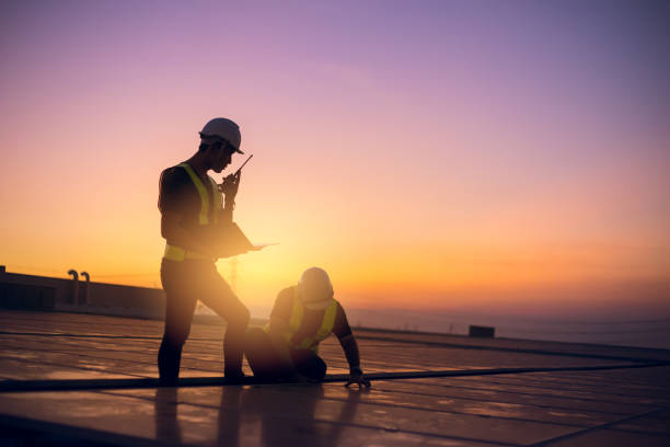 Best Commercial Roof Installation  in Moundridge, KS