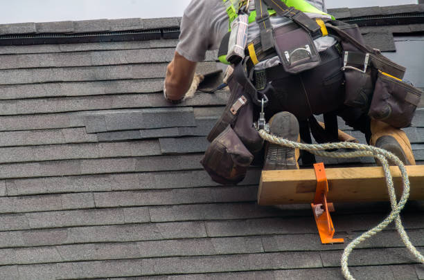 Best Flat Roof Repair Services  in Moundridge, KS